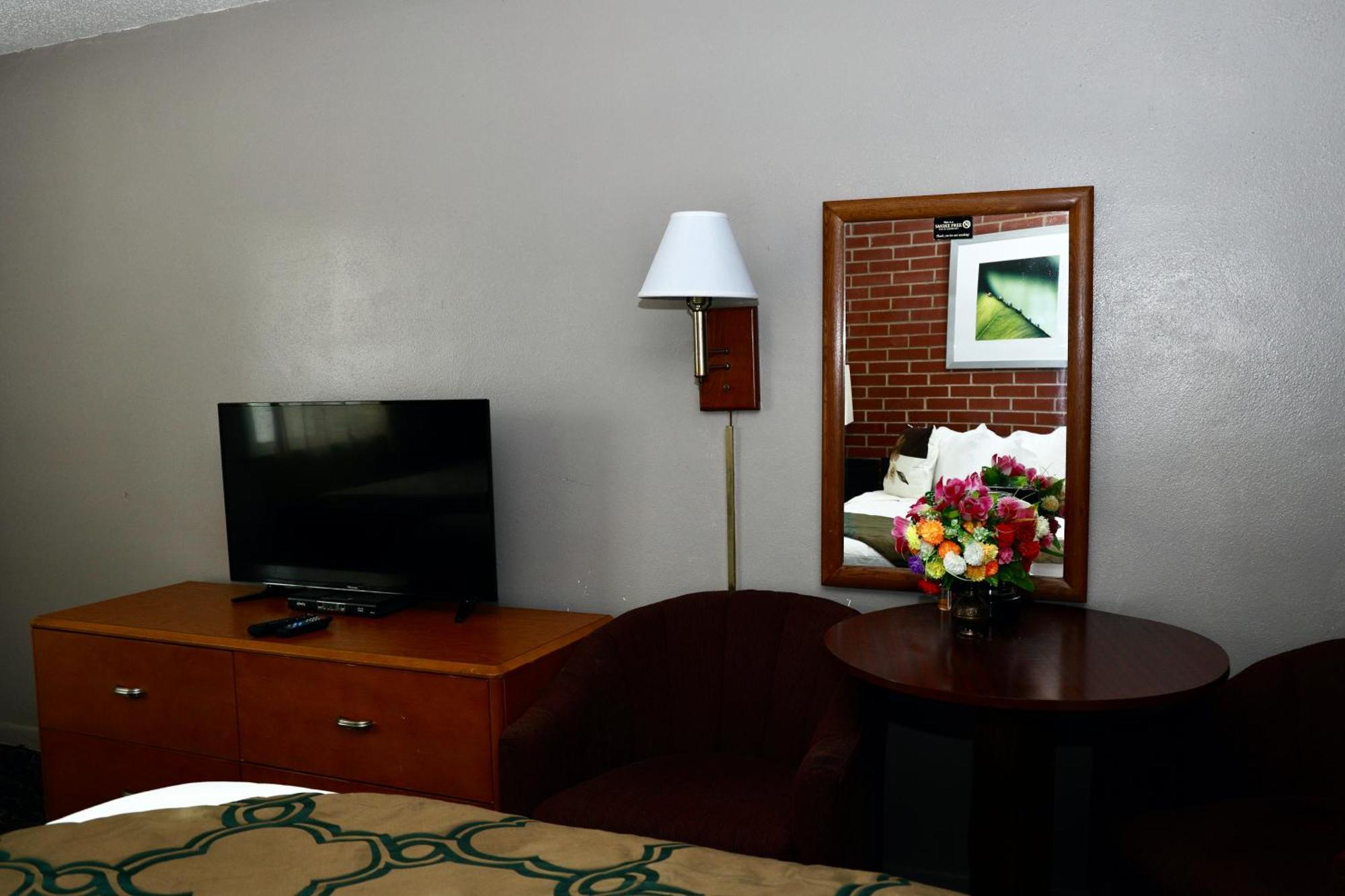 Twi-Lite Inn Front Royal Dış mekan fotoğraf