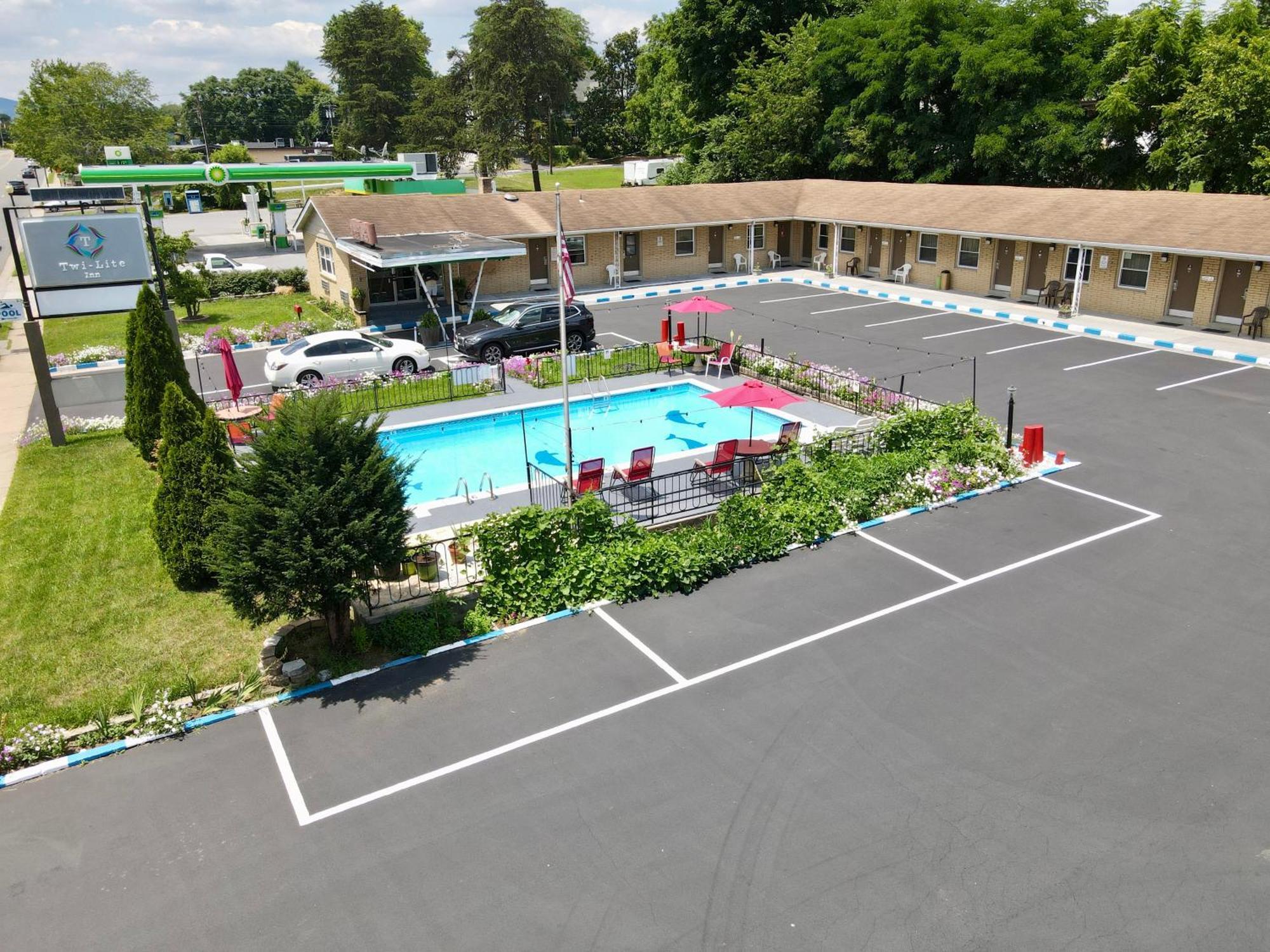 Twi-Lite Inn Front Royal Dış mekan fotoğraf