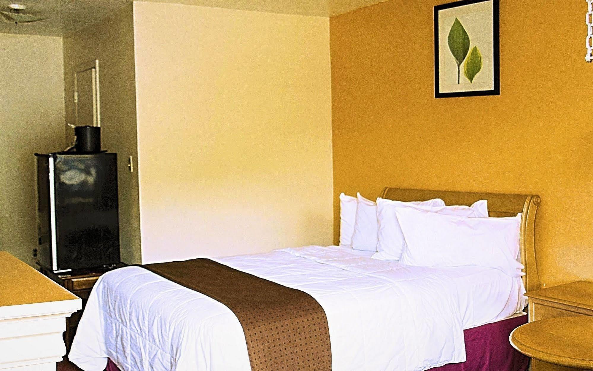 Twi-Lite Inn Front Royal Dış mekan fotoğraf