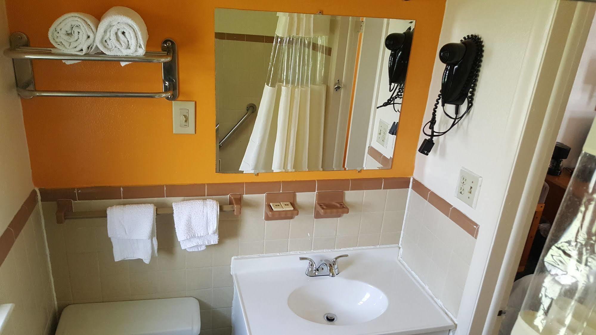 Twi-Lite Inn Front Royal Dış mekan fotoğraf