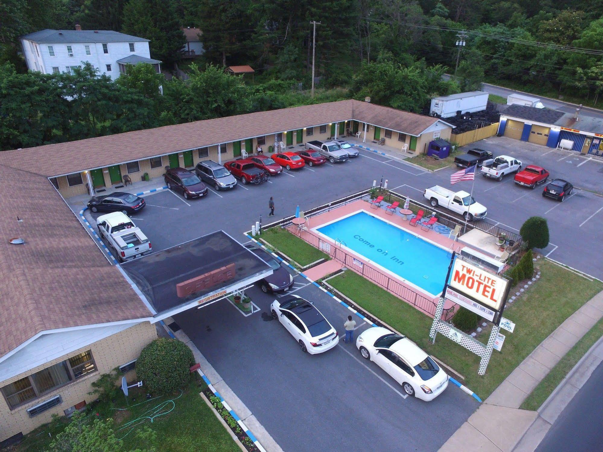 Twi-Lite Inn Front Royal Dış mekan fotoğraf