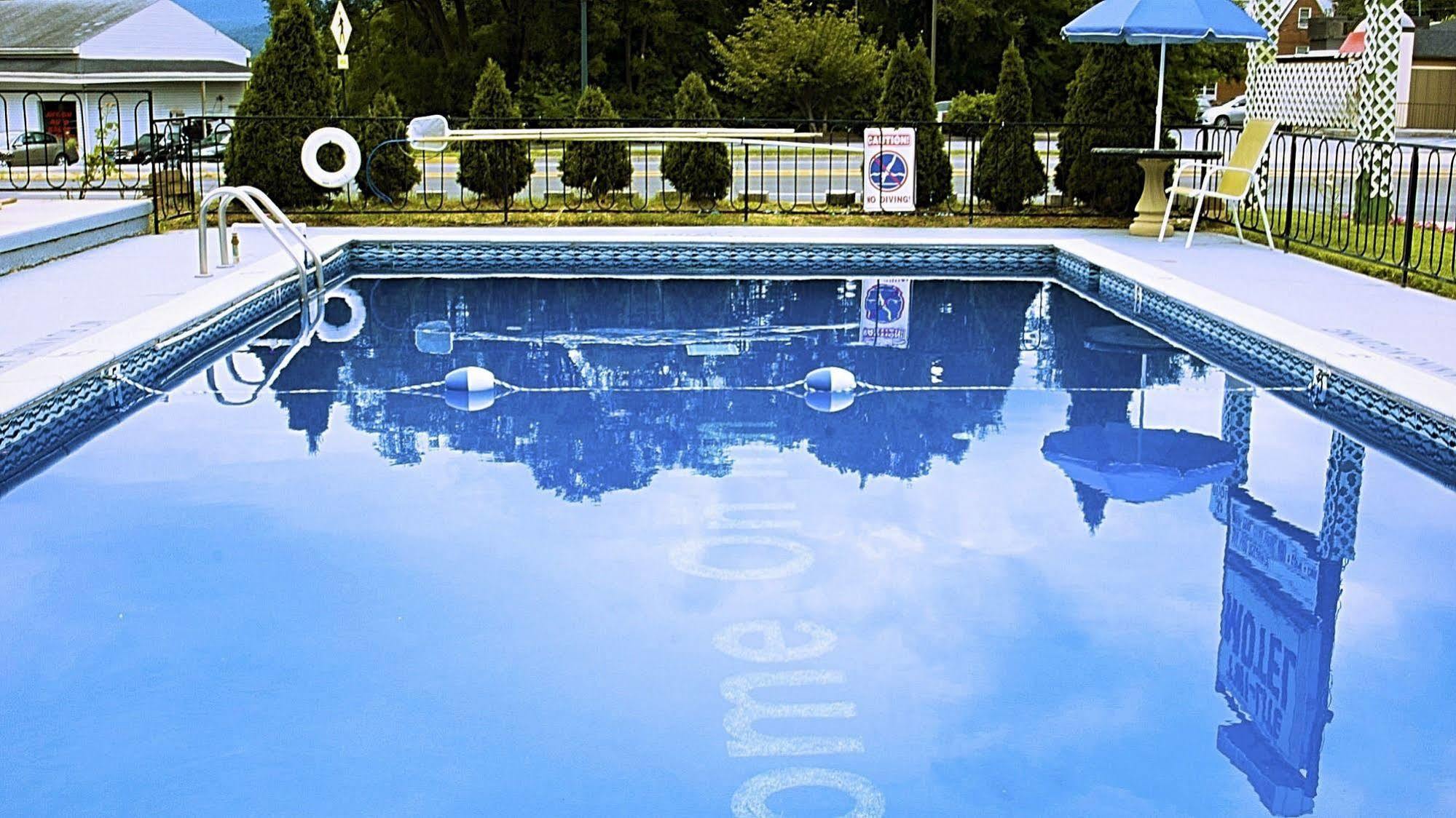 Twi-Lite Inn Front Royal Dış mekan fotoğraf