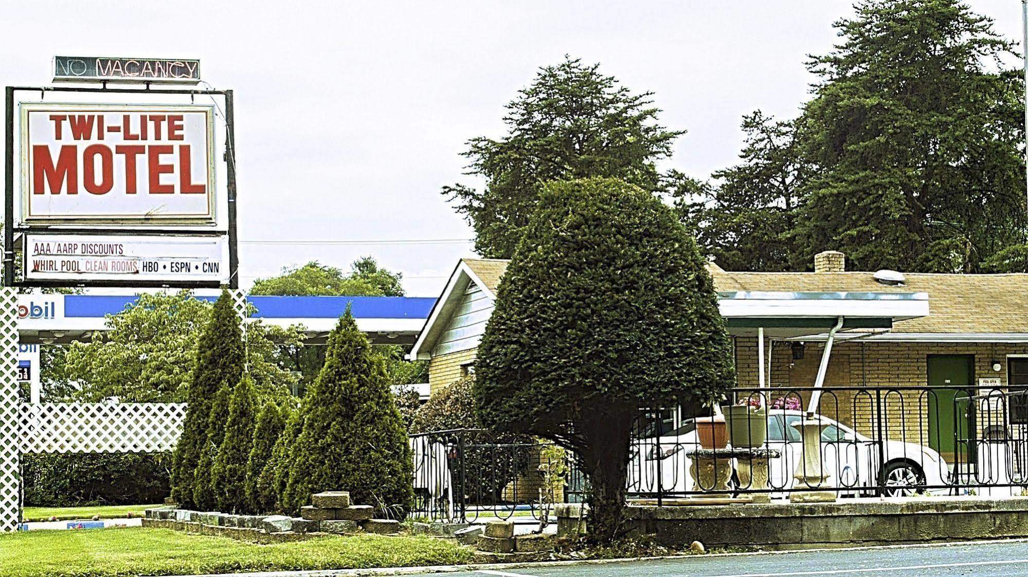 Twi-Lite Inn Front Royal Dış mekan fotoğraf